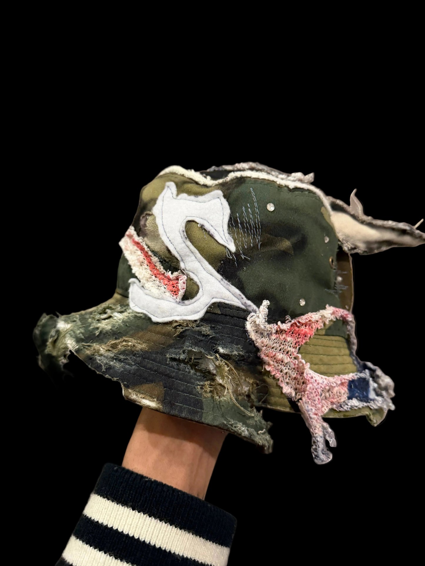 STITCHED IN WAR - Bone Stunna Bucket